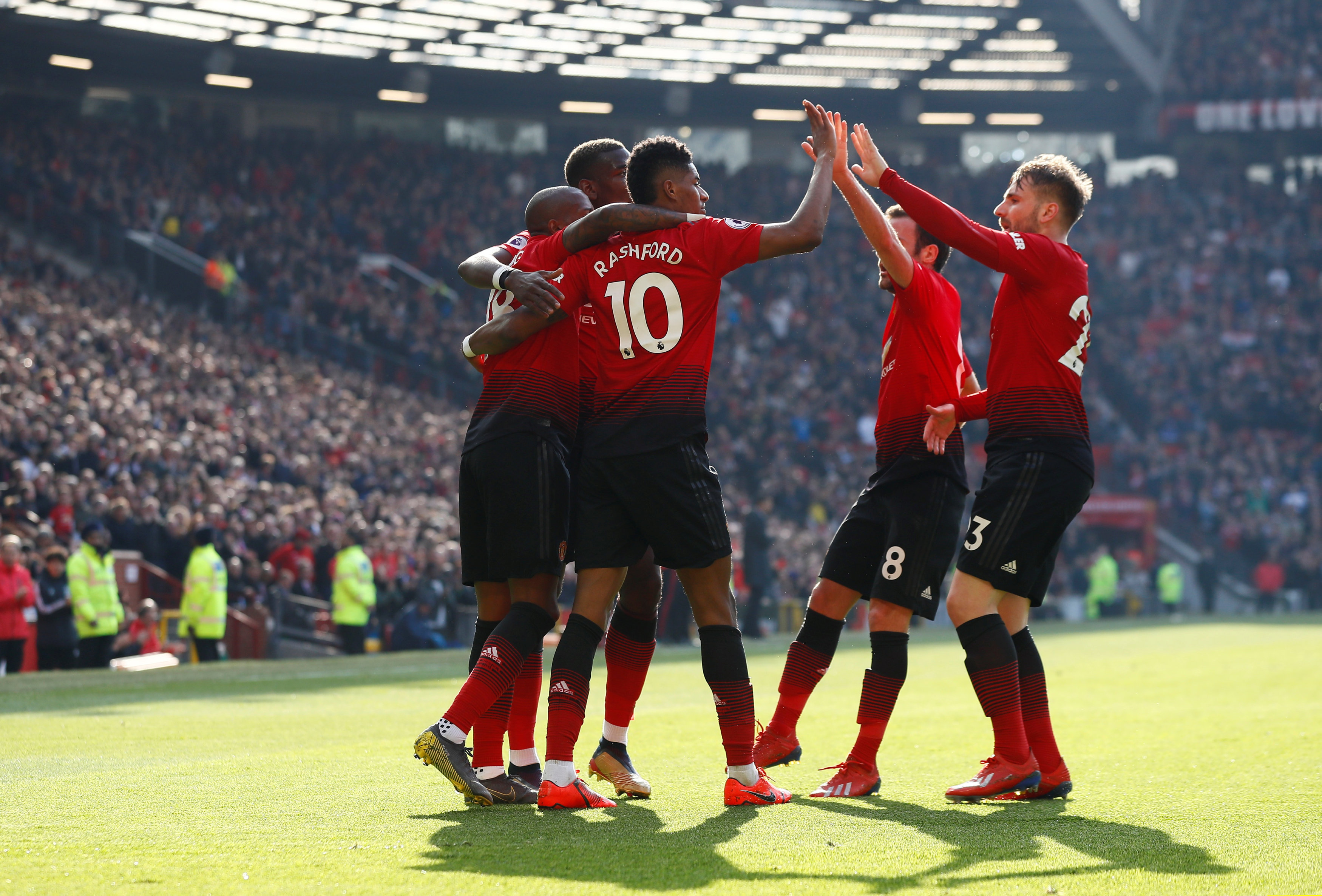 李昊桐接近100位 张新军跃升至1334位